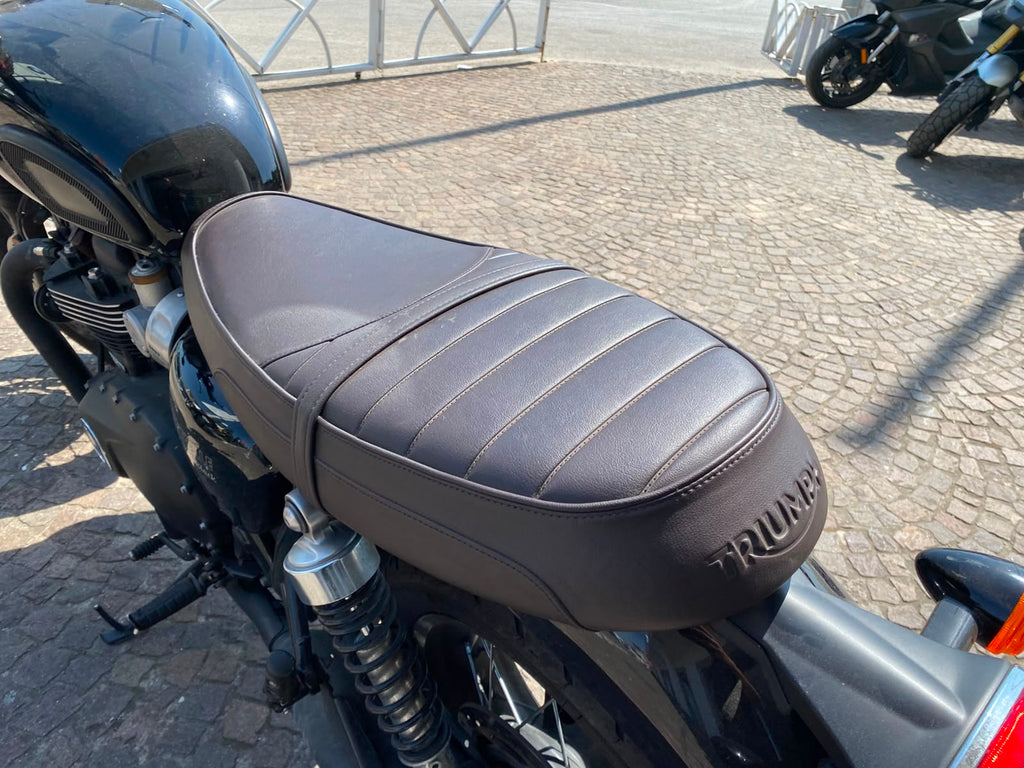 TRIUMPH BONNEVILLE T120 BLACk - 2023 - KM 13520