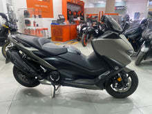 Carica l&#39;immagine nel visualizzatore di Gallery, YAMAHA T MAX 560 TECH MAX - 2021 - KM 10677