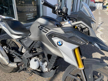 Carica l'immagine nel visualizzatore di Gallery, BMW G 310 GS - 2017 - KM 38587