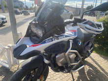 Carica l&#39;immagine nel visualizzatore di Gallery, BMW R 1250 GS ADVENTURE - 2024 - KM 10685