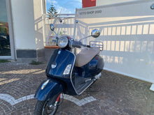 Carica l'immagine nel visualizzatore di Gallery, VESPA GTS 250 IE - 2007 - KM 27312