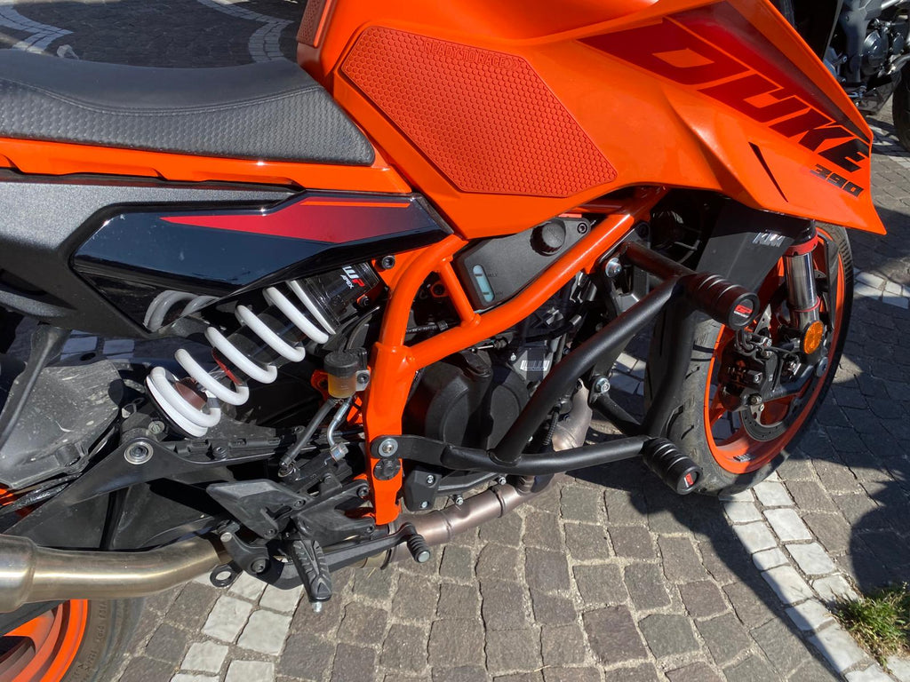 KTM 390 DUKE - 2025 - KM 4122