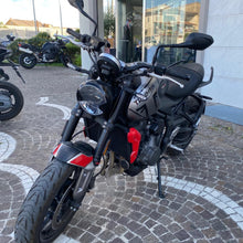 Carica l&#39;immagine nel visualizzatore di Gallery, TRIUMPH TRIDENT 660 - 2024 - KM 5748