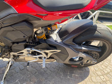 Carica l'immagine nel visualizzatore di Gallery, DUCATI STREETFIGHTER V4 S - 2025 - KM 15790