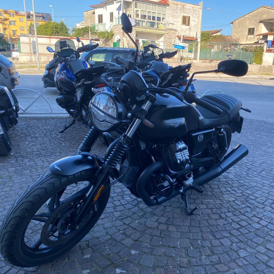 MOTO GUZZI V7 STONE IV - 2022 - KM 21225