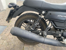 Carica l&#39;immagine nel visualizzatore di Gallery, MOTO GUZZI V7 STONE - 2018 - KM 10308