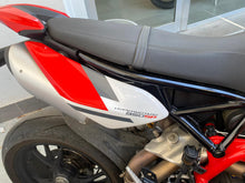 Carica l'immagine nel visualizzatore di Gallery, DUCATI HYPERMOTARD 950 SP - 2024 - KM 5463