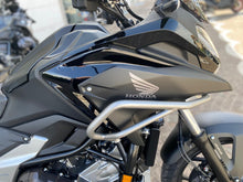 Carica l&#39;immagine nel visualizzatore di Gallery, HONDA NC 750 X DCT - 2024 - KM 8685