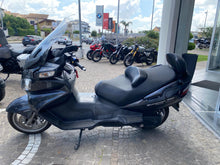 Carica l'immagine nel visualizzatore di Gallery, SUZUKI BURGMAN 650 - 2006 - KM 90955