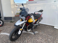 Carica l'immagine nel visualizzatore di Gallery, MOTO GUZZI V85 TT - 2019 - KM 19823