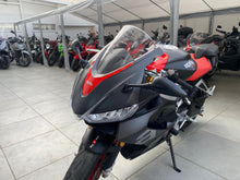 Carica l'immagine nel visualizzatore di Gallery, APRILIA RS 660 - 2022 - KM 8805