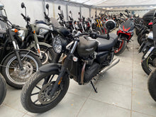 Carica l'immagine nel visualizzatore di Gallery, TRIUMPH SPEED TWIN 900 - 2023 - KM 7684
