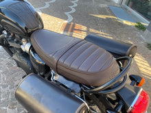 Carica l'immagine nel visualizzatore di Gallery, TRIUMPH BONNEVILLE T120 BLACK - 2025 - KM 6633