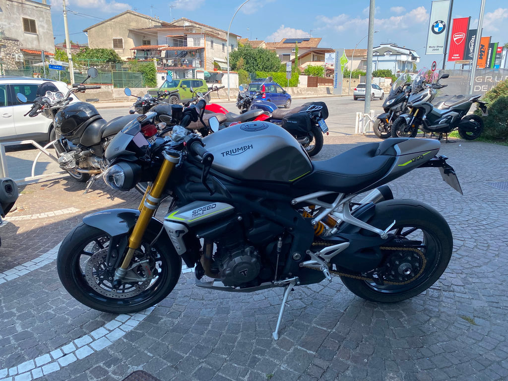 TRIUMPH SPEED TRIPLE 1200 RS - 2021 - KM 23748