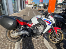 Carica l&#39;immagine nel visualizzatore di Gallery, HONDA CB 650 F - 2015 - KM 45435