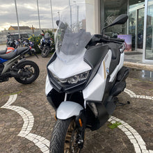 Carica l'immagine nel visualizzatore di Gallery, BMW C 400 GT - 2025 - KM 1273