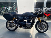 Carica l'immagine nel visualizzatore di Gallery, TRIUMPH THRUXTON 1200 R - 2017 - KM 23327