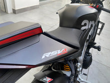Carica l'immagine nel visualizzatore di Gallery, APRILIA RSV4 FACTORY - 2024 - KM 17571