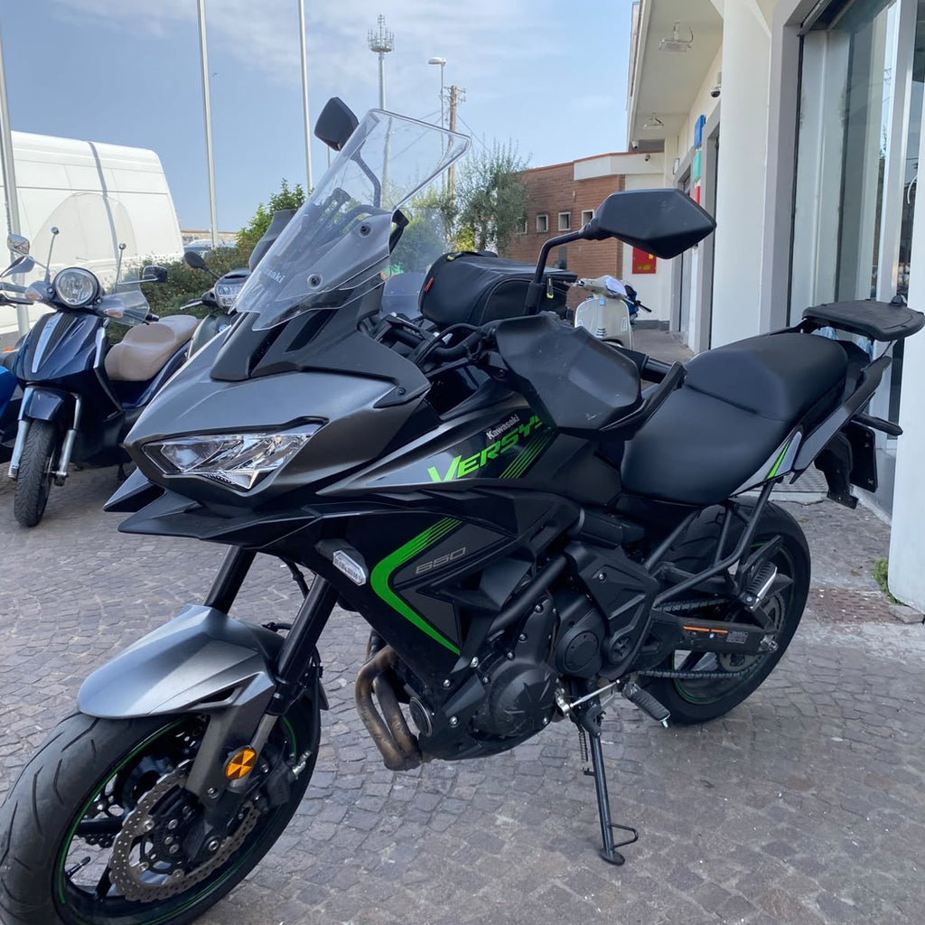 KAWASAKI VERSYS 650 - 2025 - KM 10082