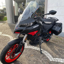 Carica l'immagine nel visualizzatore di Gallery, DUCATI MULTISTRADA V2 S - 2024 - KM 4592