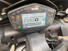 Carica l'immagine nel visualizzatore di Gallery, APRILIA TUONO 660 FACTORY - 2024 - KM 13902