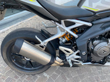 Carica l'immagine nel visualizzatore di Gallery, TRIUMPH SPEED TRIPLE 1200 RS - 2021 - KM 23748
