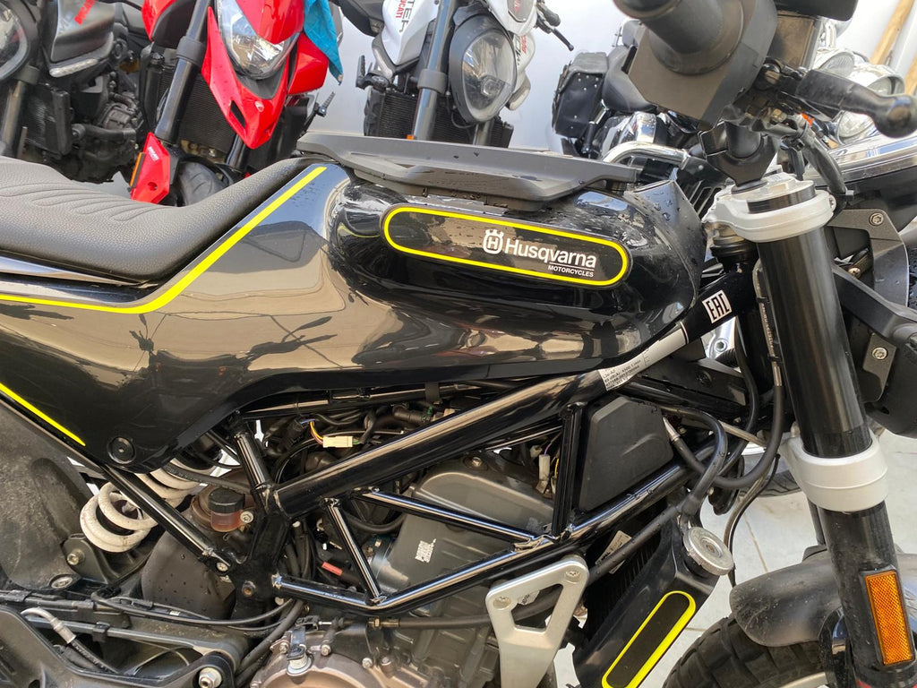 HUSQVARNA SVARTPILEN 401 - 2019 - KM 20779