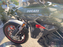 Carica l'immagine nel visualizzatore di Gallery, DUCATI MULTISTRADA V2 S - 2023 - KM 27019