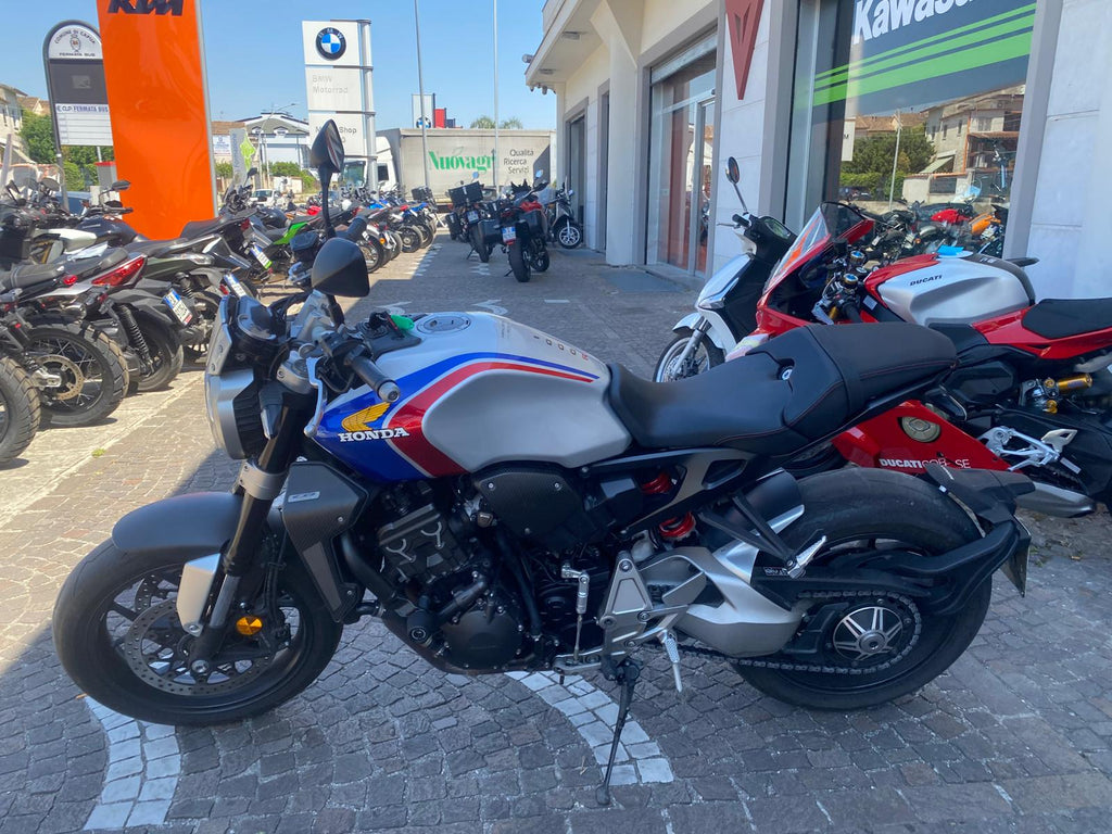 HONDA CB 1000 R - 2019 - KM 18688