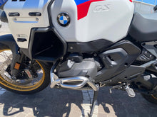 Carica l'immagine nel visualizzatore di Gallery, BMW R 1300 GS ADVENTURE TROPHY - 2025 - KM 4490