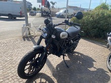 Carica l'immagine nel visualizzatore di Gallery, DUCATI SCRAMBLER 800 ICON DARK - 2021 - KM 23352