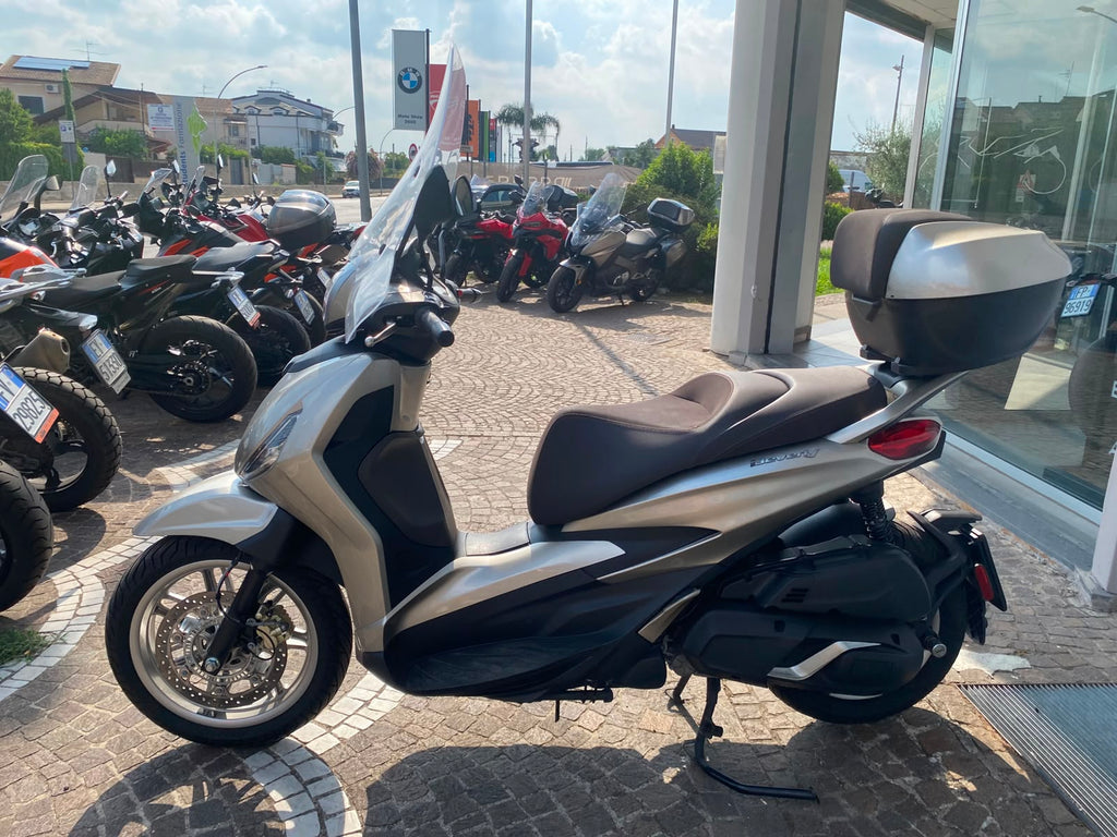 PIAGGIO BEVERLY 400 - 2023 - KM 18930