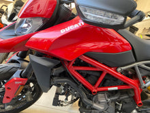 Carica l'immagine nel visualizzatore di Gallery, DUCATI HYPERMOTARD 950 - 2024 - KM 2689