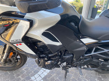 Carica l'immagine nel visualizzatore di Gallery, KAWASAKI VERSYS 1100  - 2025 - KM 5789