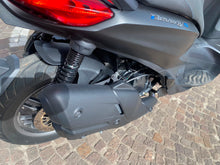 Carica l'immagine nel visualizzatore di Gallery, PIAGGIO BEVERLY 400 S - 2026 - KM 1226