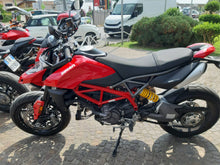 Carica l&#39;immagine nel visualizzatore di Gallery, DUCATI HYPERMOTARD 950 - 2025 - KM 1630
