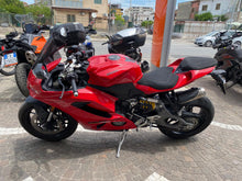 Carica l'immagine nel visualizzatore di Gallery, DUCATI PANIGALE V2 - 2025 - KM 2507