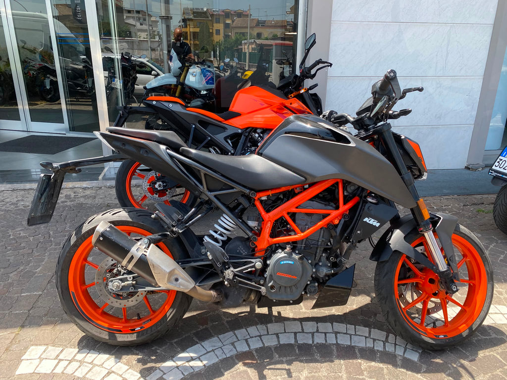 KTM 125 DUKE - 2021 - KM 26256