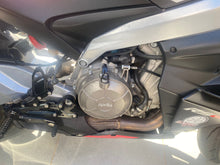 Carica l&#39;immagine nel visualizzatore di Gallery, APRILIA RS 660 - 2021 - KM 20955