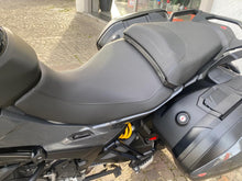 Carica l'immagine nel visualizzatore di Gallery, DUCATI MULTISTRADA V2 S - 2024 - KM 4592