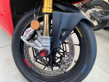 Carica l'immagine nel visualizzatore di Gallery, DUCATI PANIGALE V4 S - 2022 - KM 18365