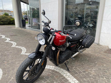 Carica l'immagine nel visualizzatore di Gallery, TRIUMPH STREET TWIN - 2019 - KM 31377