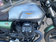 Carica l&#39;immagine nel visualizzatore di Gallery, MOTO GUZZI V7 STONE - 2021 - KM 19727