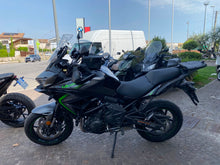Carica l'immagine nel visualizzatore di Gallery, KAWASAKI VERSYS 650 - 2025 - KM 10082