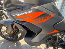 Carica l'immagine nel visualizzatore di Gallery, KTM 1290 SUPER ADVENTURE S - 2022 - KM 1301