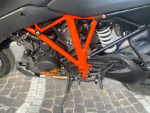 Carica l&#39;immagine nel visualizzatore di Gallery, KTM 1290 SUPER DUKE GT - 2023 - KM 15577