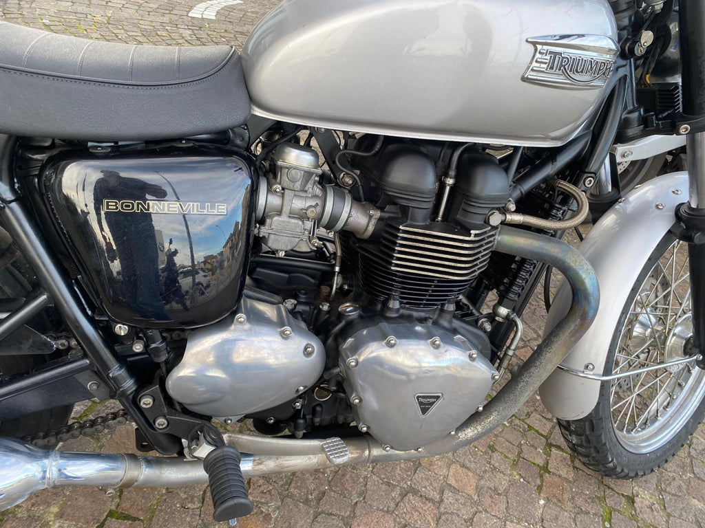 TRIUMPH BONEVILLE T 100 - 2009 - KM 23875