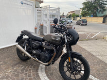 Carica l'immagine nel visualizzatore di Gallery, TRIUMPH SPEED TWIN 900 - 2023 - KM 27843