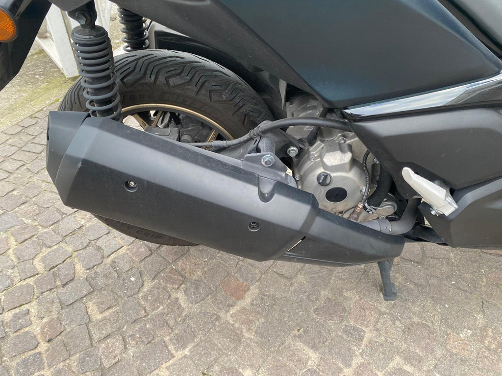 YAMAHA X MAX 300 TECH MAX - 2023 - KM 13290