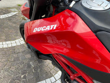 Carica l'immagine nel visualizzatore di Gallery, DUCATI HYPERMOTARD 950 - 2021 - KM 18342